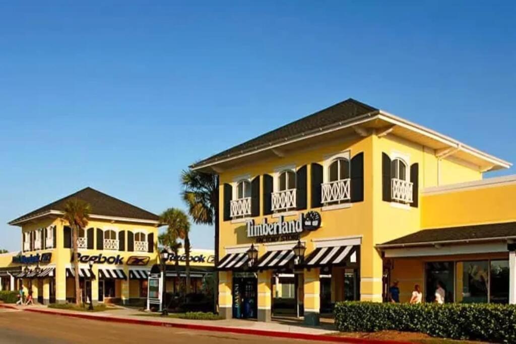 White Sand Getaway Steps From Beach Gulfport Esterno foto